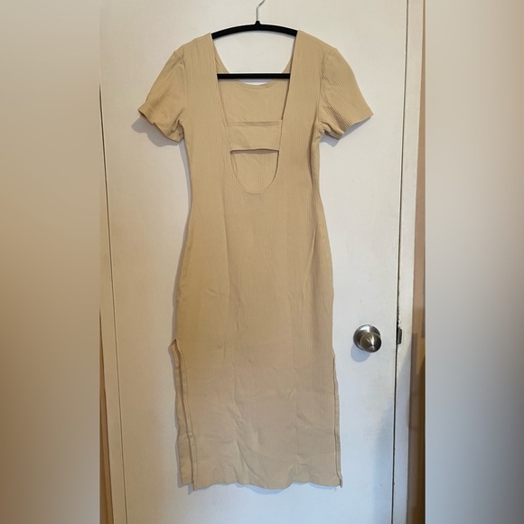 Pomelo Midi Dress- Small - Picture 3 of 9